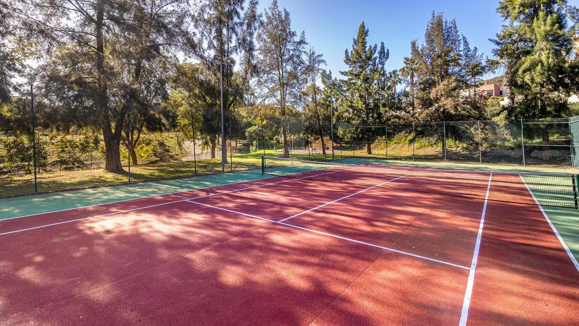 Apartment Rentitspain Charming Apartment: Parque Botanico Resort & Country Club Estepona