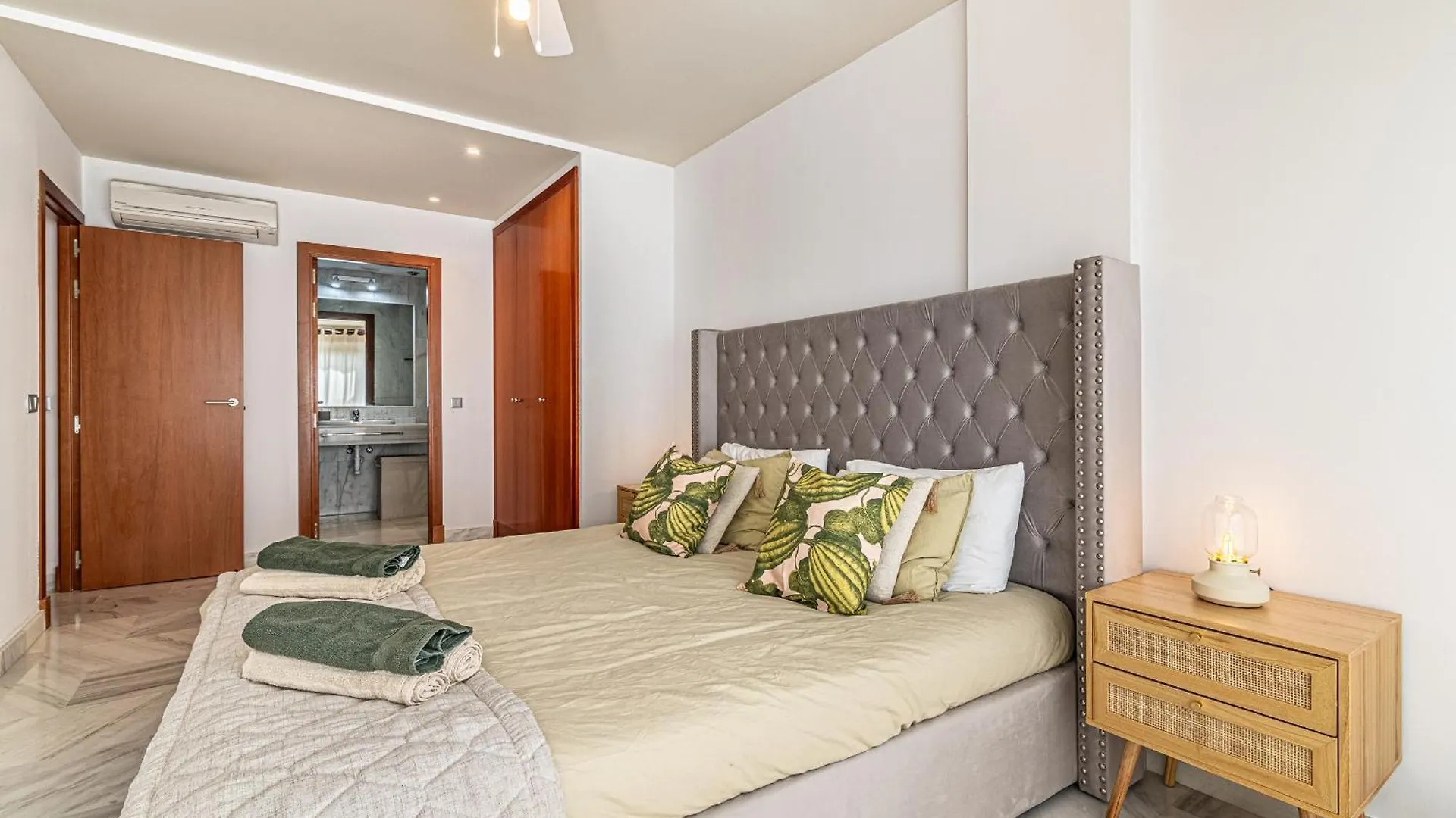 Apartment Rentitspain Charming Apartment: Parque Botanico Resort & Country Club Estepona