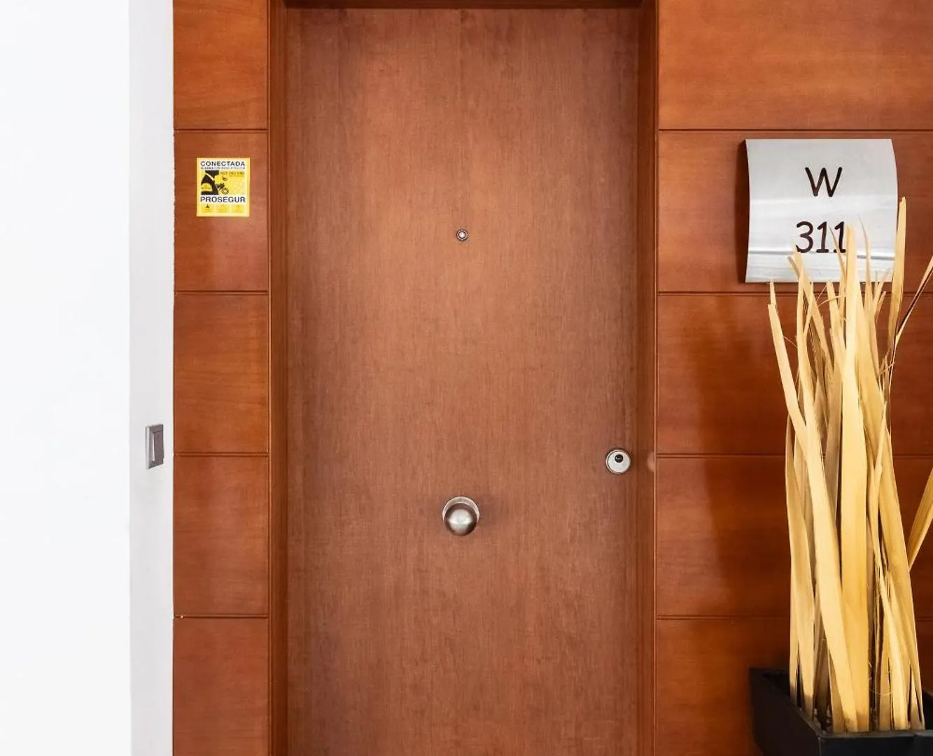 Rentitspain Apartamento Charming Gym, Jacuzzi Y Balcon 埃斯特波纳 西班牙